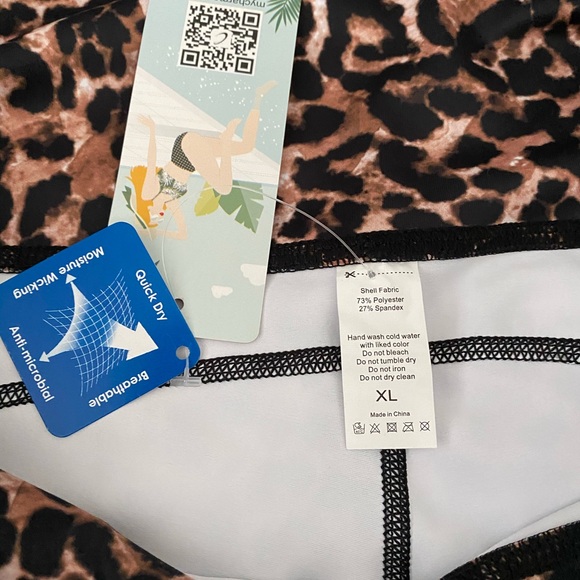 Leopard print leggings with pockets - Picture 3 of 3